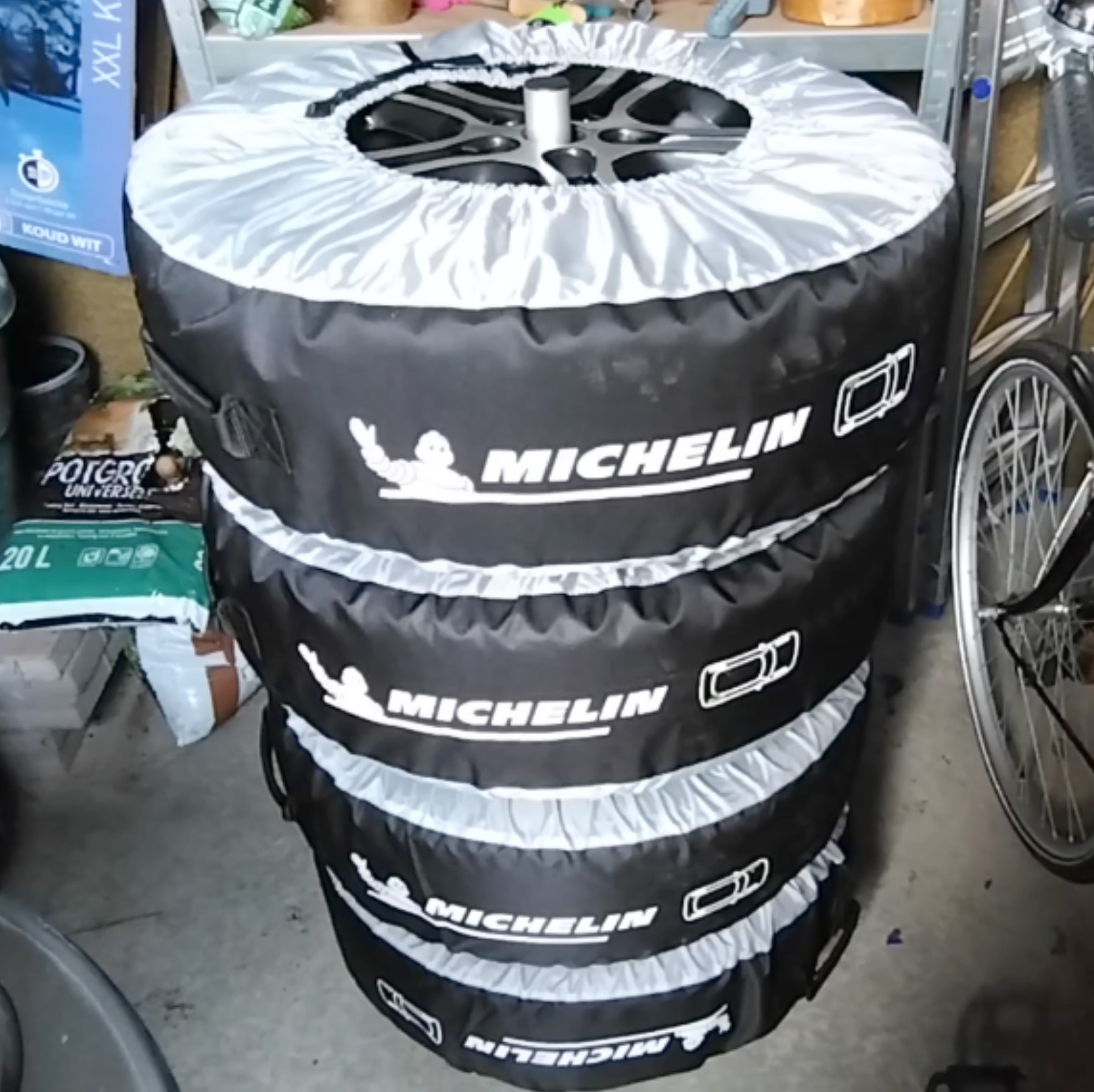 Michelin tire storage bags and Carpoint stand