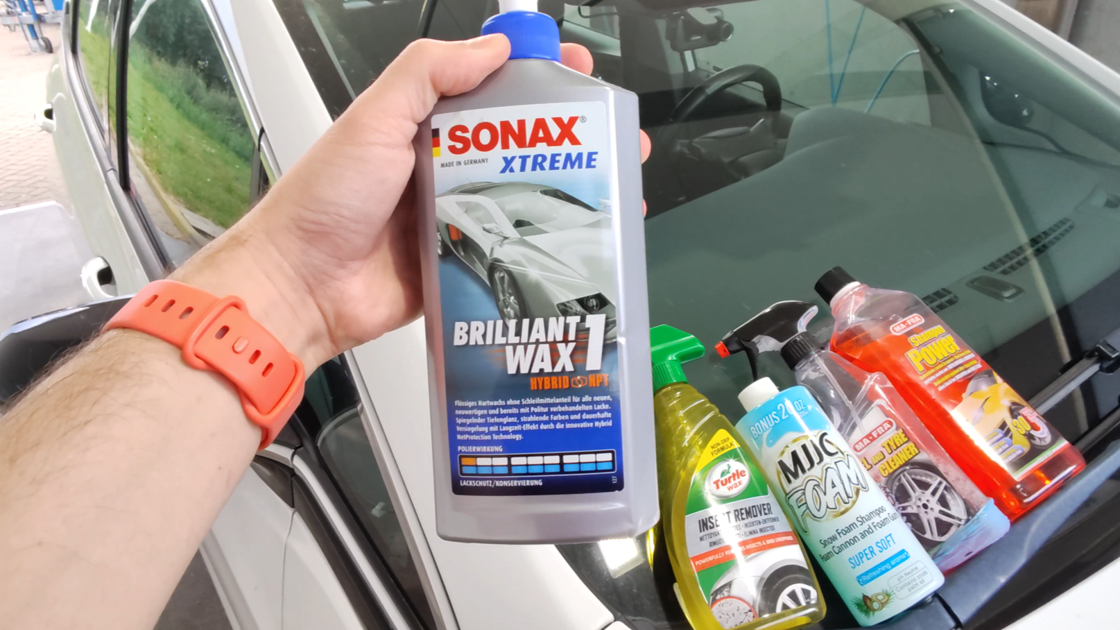 My white car detailing tips using Sonax & MaFra products